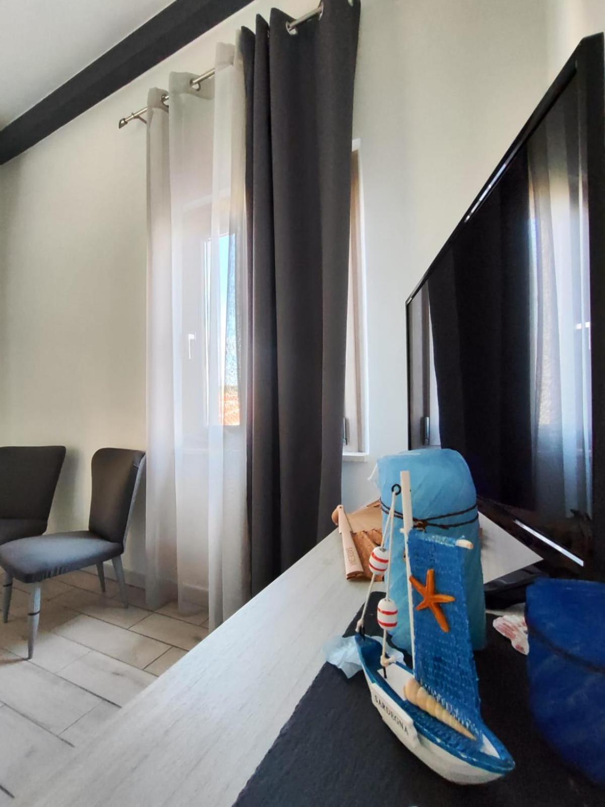 Casa Vacanze Con Giardino I Girasoli - Cin It 09006 - 9 C 2000 R4042- 索尔索 外观 照片