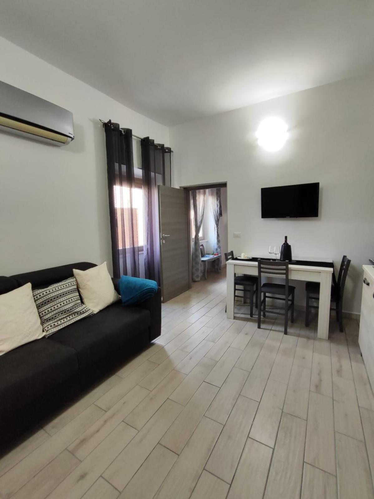 Casa Vacanze Con Giardino I Girasoli - Cin It 09006 - 9 C 2000 R4042- 索尔索 外观 照片